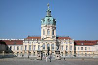 charlschloss