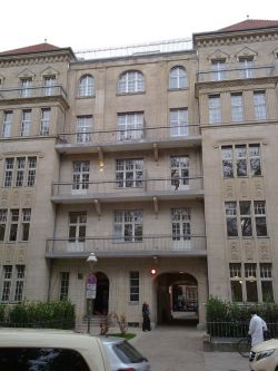 Kreuzberg Pech Erkelenzdamm Zhagini